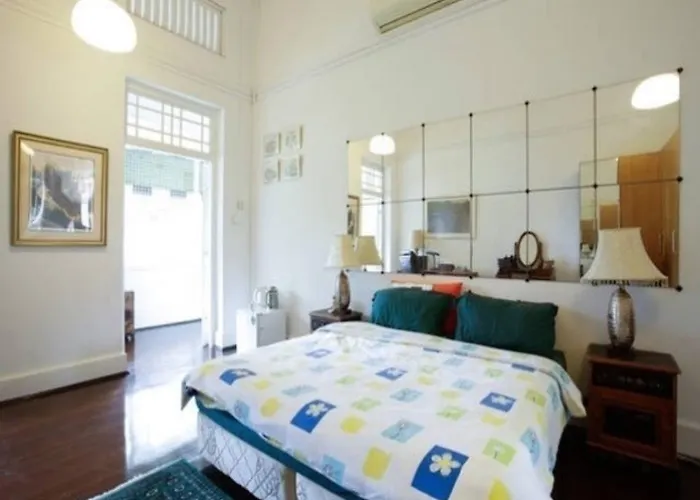 Executive Master Bedroom With Nature Environment