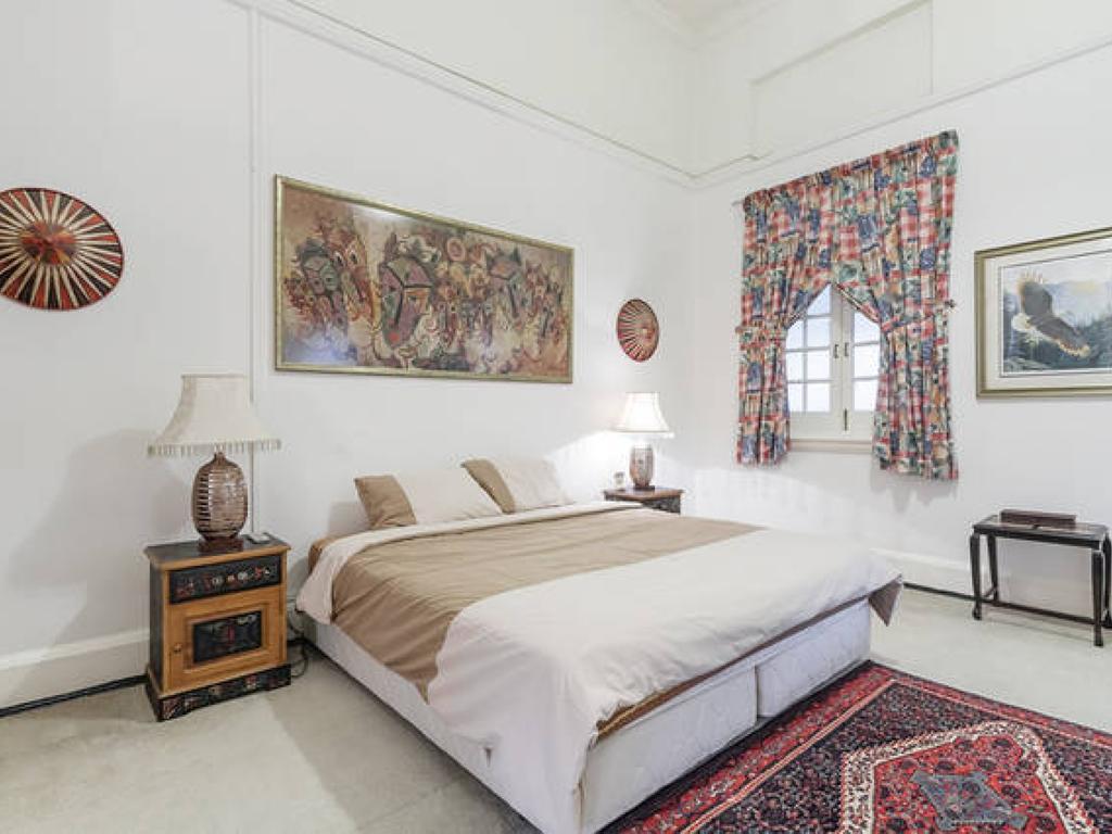 Executive Master Bedroom With Nature Environment Homestay